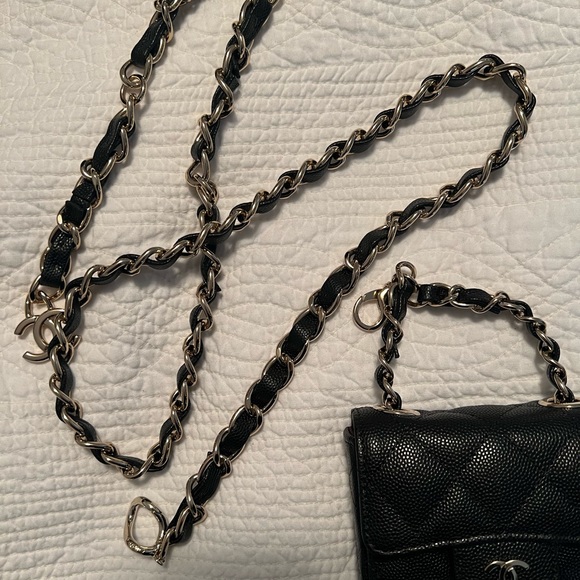 BRAND NEW CHANEL BELT AND COIN PURSE! Adjustable and perfect for all sizes! - Picture 6 of 9